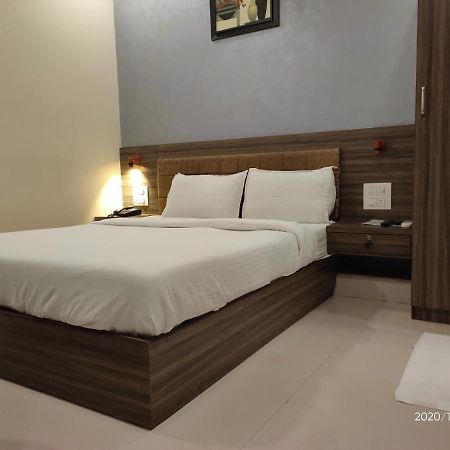 Orange International-Santacruz Hotel Mumbai Ngoại thất bức ảnh